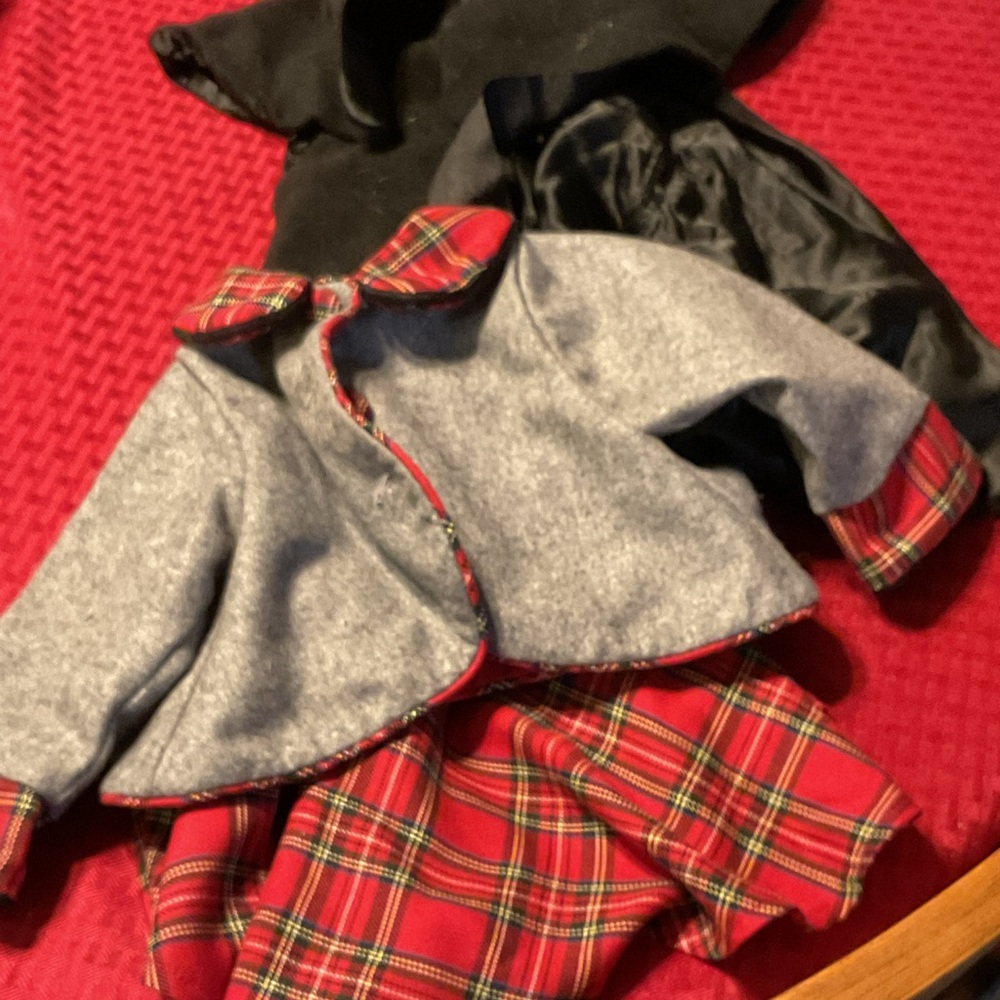 Lee Middleton Doll Outfits